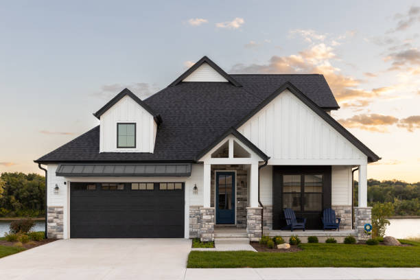 Best Solar Panel Roofing Installation  in Columbiana, OH